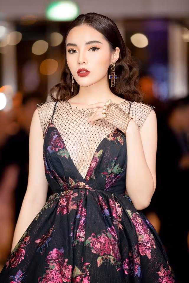 Kỳ Duyên tâm sự cuộc thi Hoa hậu Việt Nam 2014 mang đến cho cô thành công nhưng cũng không ít thử thách ẢNH: FBNV