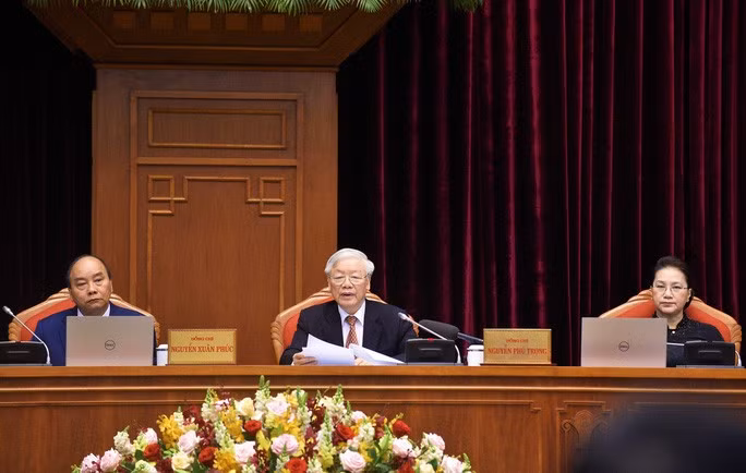 Tổng Bí thư, Chủ tịch nước Nguyễn Phú Trọng, Thủ tướng Chính phủ Nguyễn Xuân Phúc và Chủ tịch Quốc hội Nguyễn Thị Kim Ngân tại phiên khai mạc