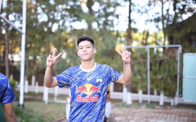 Nguyễn Đức Việt trong màu áo HAGL