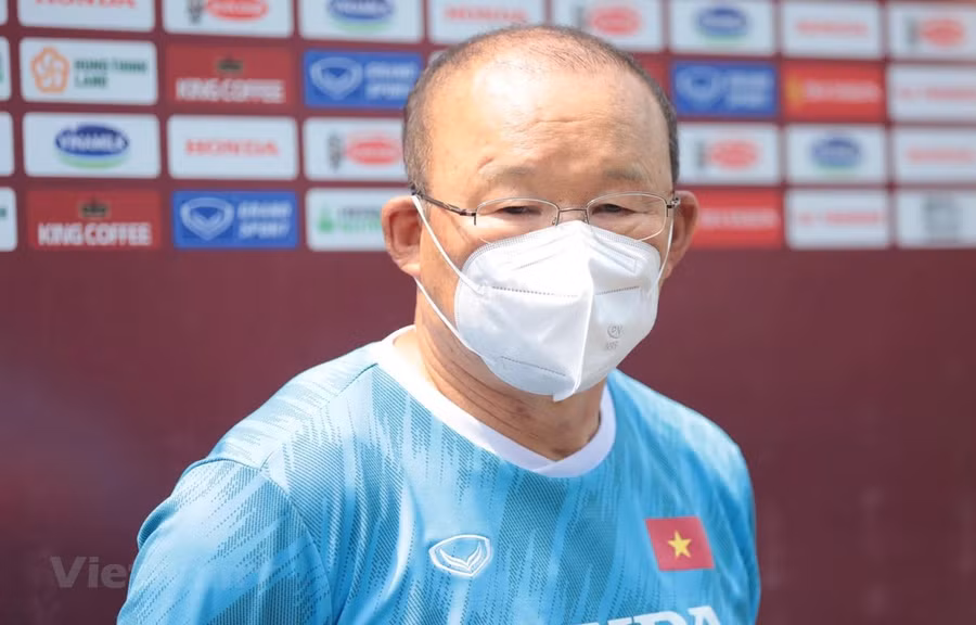 Huấn luyện viên Park Hang-seo không ngại đối thủ U23 Indonesia ở trận mở màn vòng bảng SEA Games 31. (Ảnh: PV/Vietnam+)