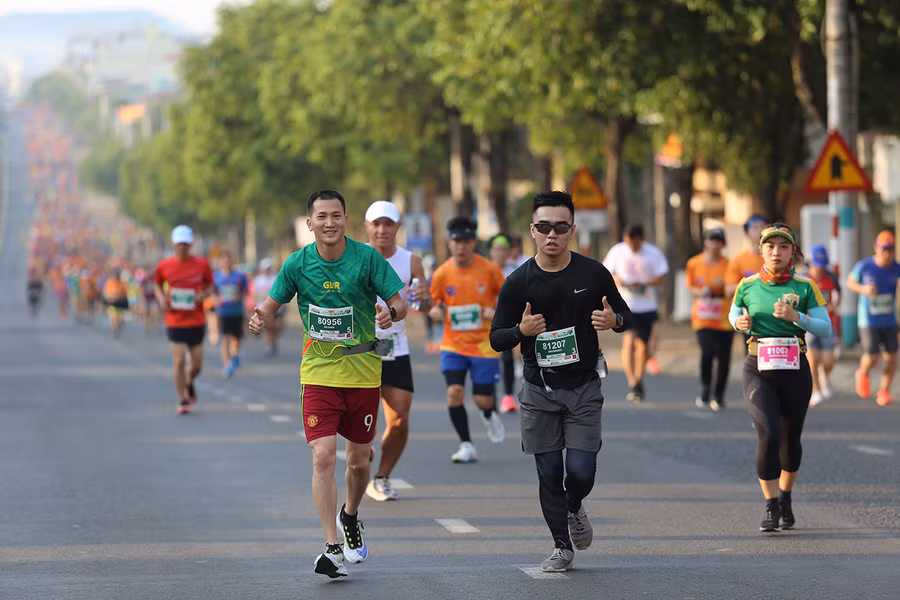 Phong trào việt dã tại TP. Pleiku đang phát triển mạnh trong thời gian vừa qua. Ảnh: Văn Ngọc Phong trào việt dã tại TP. Pleiku đang phát triển mạnh trong thời gian vừa qua. Ảnh: Văn Ngọc