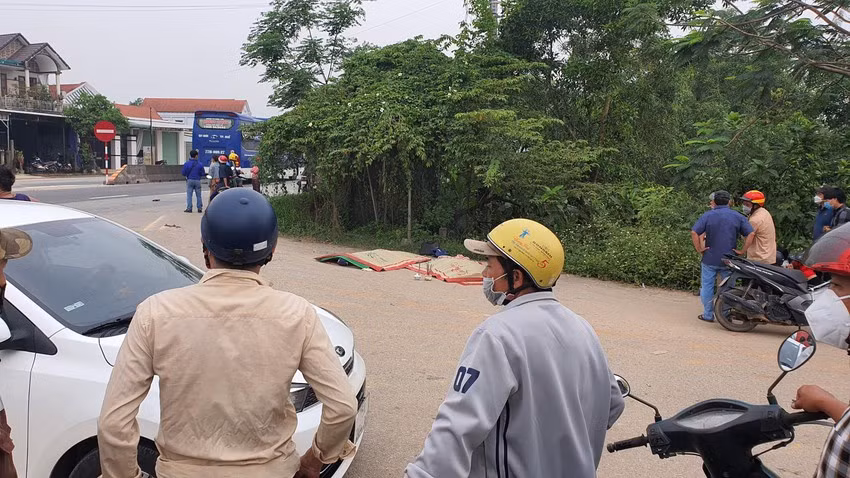 Hiện trường vụ tai nạn. Ảnh: B.T