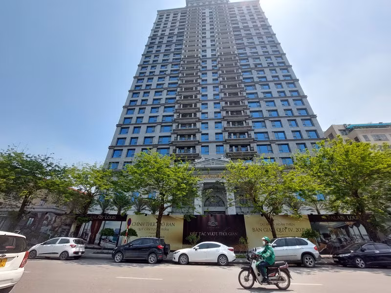  Dự án D'. Palais Louis của Tân Hoàng Minh tại phố Nguyễn Văn Huyên, Cầu Giấy, Hà Nội. Ảnh: TP