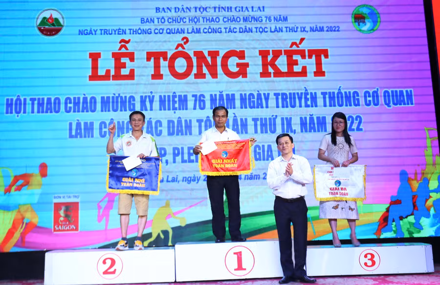 Đoàn Ban Dân tộc tỉnh Gia Lai đã xếp thứ 3 toàn đoàn. Ảnh: Văn Ngọc 