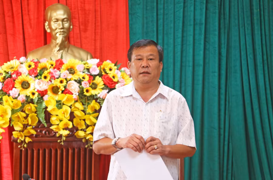 Trưởng ban Pháp chế HĐND tỉnh Thái Thanh Bình phát biểu tại buổi làm việc. Ảnh: Quang Tấn