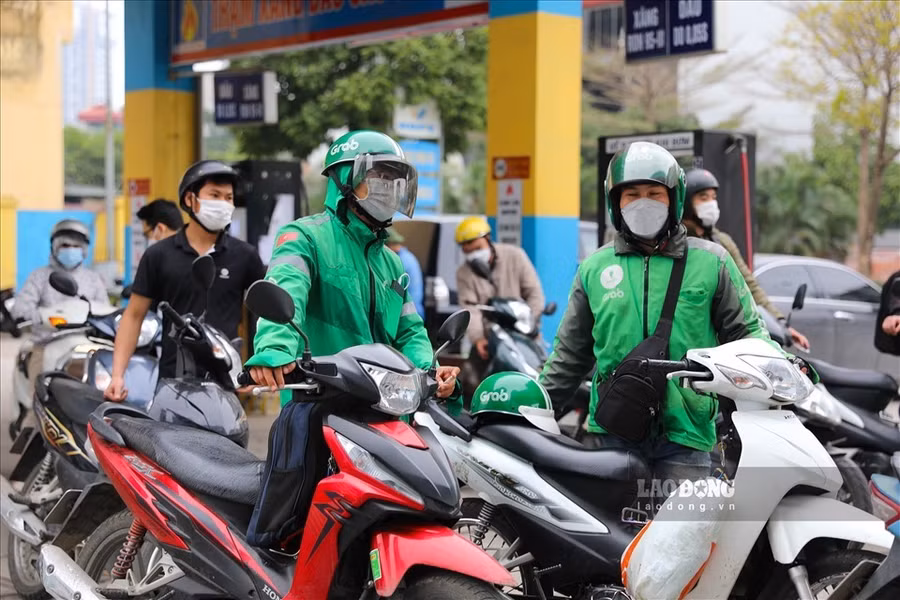 Giá xăng dầu có thể giảm mạnh trong kỳ điều chỉnh tới. Ảnh: Tuấn Anh 