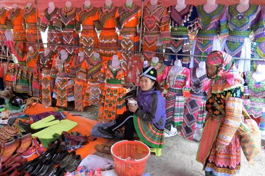 Chợ Lao Chải. 