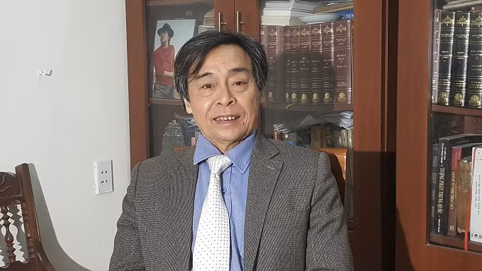 Nhà nghiên cứu văn hóa dân gian Nguyễn Hùng Vỹ. Ảnh: Nhật Linh