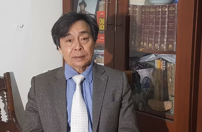 Nhà nghiên cứu Văn hóa dân gian Nguyễn Hùng Vĩ. Ảnh: Nhật Linh Nhà nghiên cứu Văn hóa dân gian Nguyễn Hùng Vĩ. Ảnh: Nhật Linh