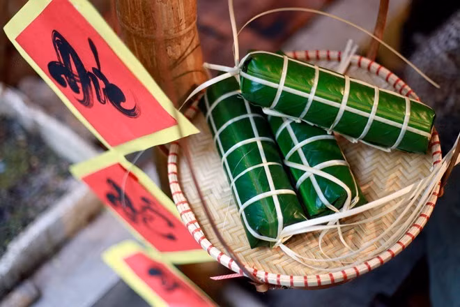 Bánh tét miền Nam. Bánh tét miền Nam.