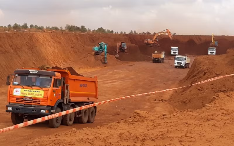 Thi công san nền sân bay Long Thành. Ảnh: Tổng Công ty ACV cung cấp