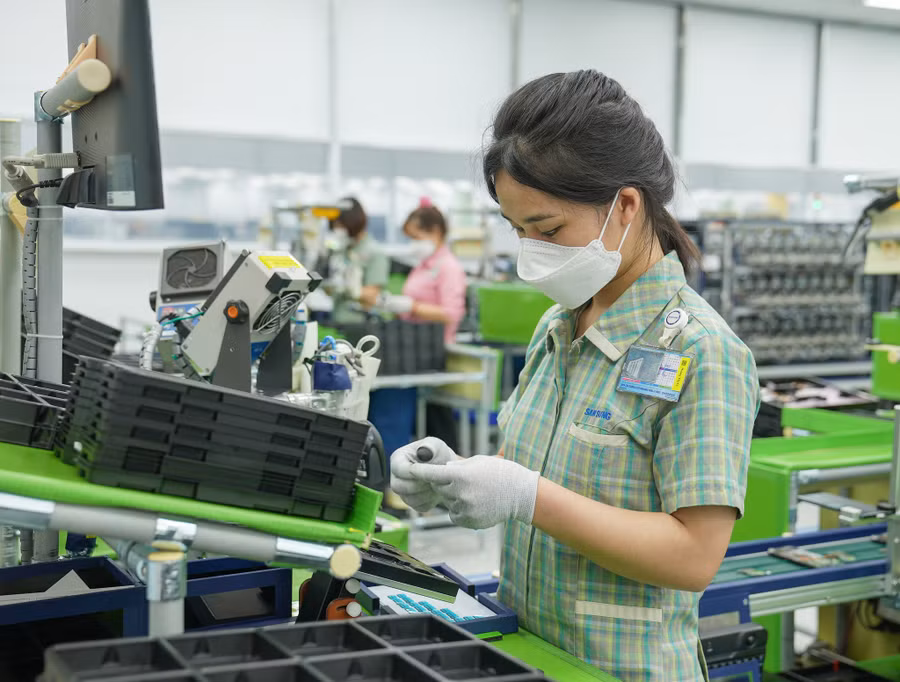  Nhiều doanh nghiệp trong và ngoài nước đã và đang mở rộng đầu tư. Ảnh: Thùy Linh