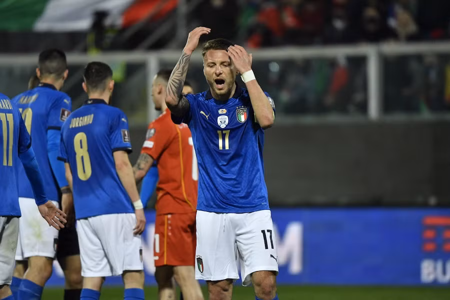 Tuyển Ý sốc nặng sau khi không thể vượt qua vòng loại World Cup 2022. Ảnh: AFP