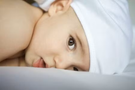 Sữa mẹ giúp trẻ chống nhiễm trùng ảnh 1