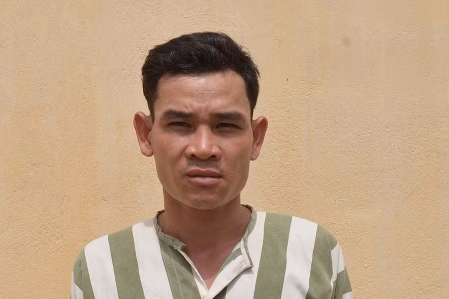  Các đối tượng liên quan trong vụ khai thác trái phép 2 cây gỗ hương tại xã Krong, huyện Kbang. Ảnh: M.T