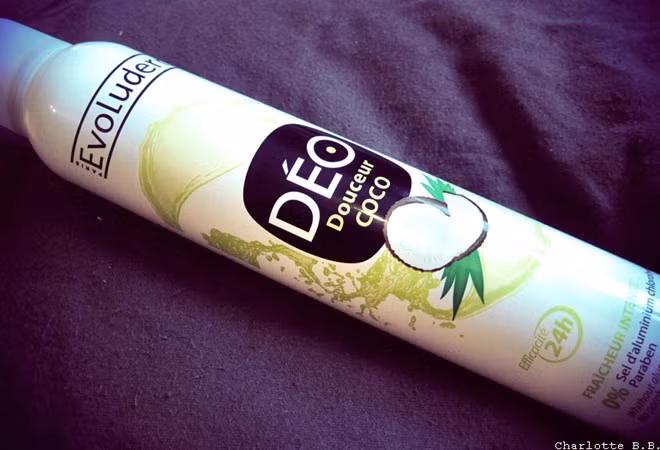 Giá tham khảo: 175.000 đồng/chai 250ml.