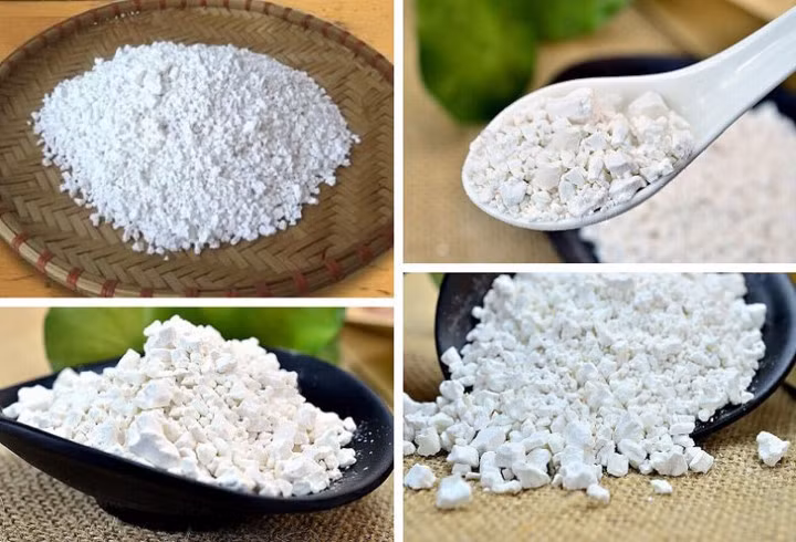 Theo nghiên cứu, bột sắn dây có tác dụng khá phong phú như hạ nhiệt, cải thiện lưu lượng tuần hoàn não và động mạch vành tim, làm giảm đường huyết, điều hòa rối loạn lipid máu, hạ huyết áp, chống loạn nhịp tim, giải độc, chống lão hóa và ung thư... Tuy nhiên, dù rất bổ dưỡng nhưng khi tiêu thụ bột sắn dây bạn nên lưu ý những gợi ý sau nếu không muốn gặp họa. 1