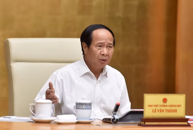 Phó Thủ tướng Lê Văn Thành: Phải theo dõi chặt chẽ diễn biến của bão số 1 - Ảnh: VGP/Đức Tuân Phó Thủ tướng Lê Văn Thành: Phải theo dõi chặt chẽ diễn biến của bão số 1 - Ảnh: VGP/Đức Tuân