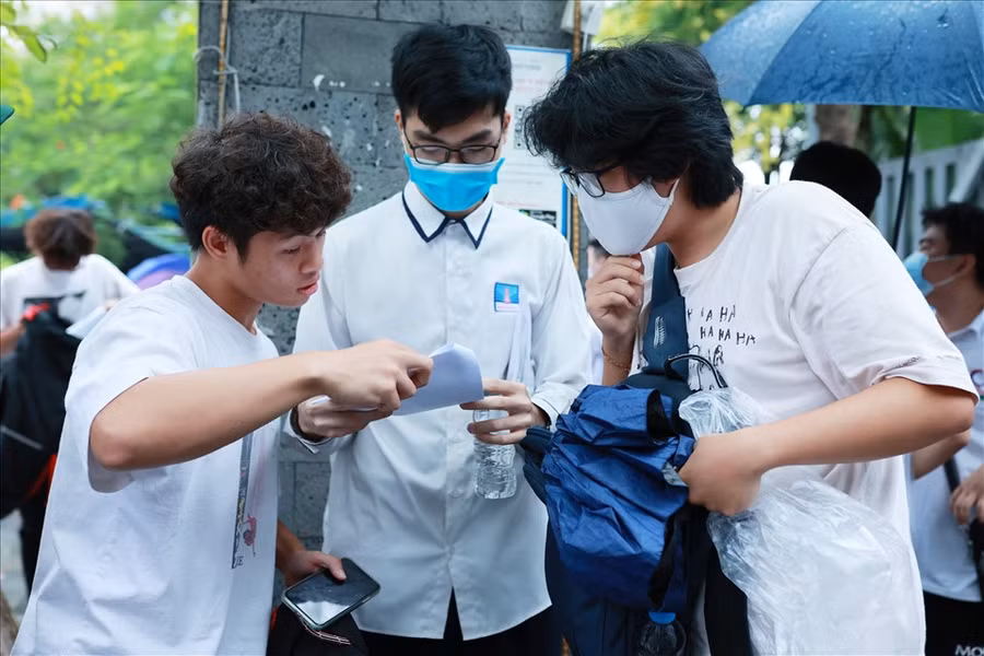 Thí sinh dự thi tốt nghiệp THPT 2022.