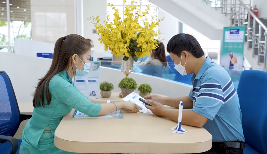 Nhờ tích cực ứng dụng các giải pháp công nghệ, hoạt động kinh doanh của BIDV Gia Lai đạt nhiều kết quả đáng ghi nhận. Ảnh: Sơn Ca