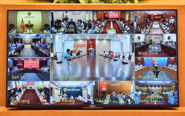 Cuộc họp có sự tham dự của 16 tỉnh, thành phố phía bắc tại các đầu cầu truyền hình trực tuyến - Ảnh: VGP/Đức Tuân Cuộc họp có sự tham dự của 16 tỉnh, thành phố phía bắc tại các đầu cầu truyền hình trực tuyến - Ảnh: VGP/Đức Tuân