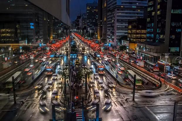Đường phố nhộn nhịp São Paolo. (Ảnh: CTV) Đường phố nhộn nhịp São Paolo. (Ảnh: CTV)