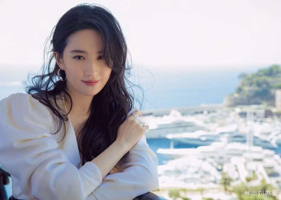 Lưu Diệc Phi. Ảnh: Weibo