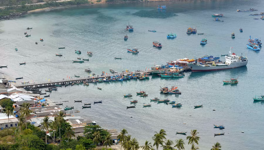 Cầu cảng Bãi Ngự - huyết mạch giao thông, giao thương của Thổ Châu với các nơi