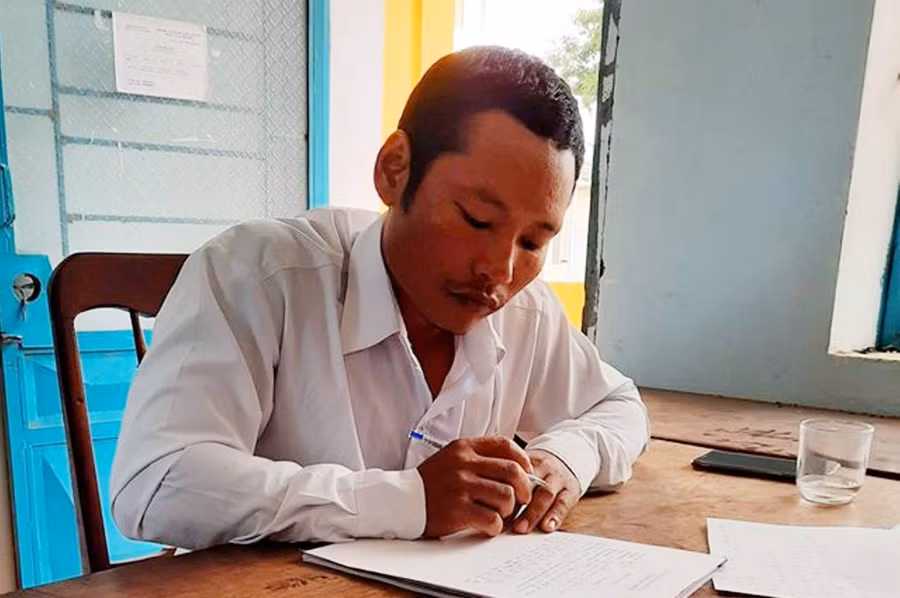 Đặng Đức Trọng tại cơ quan Công an. Ảnh: Văn Ngọc 