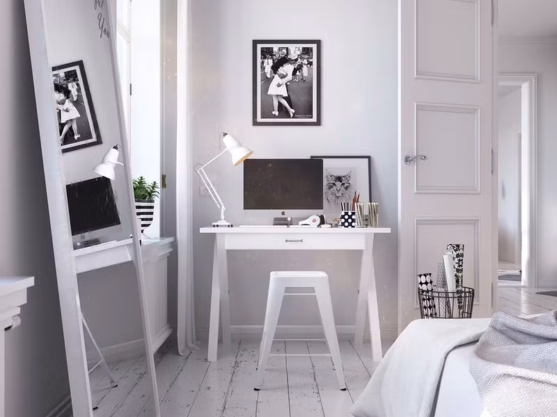 Góc làm việc xinh xắn và gọn gàng của vợ chồng trẻ.