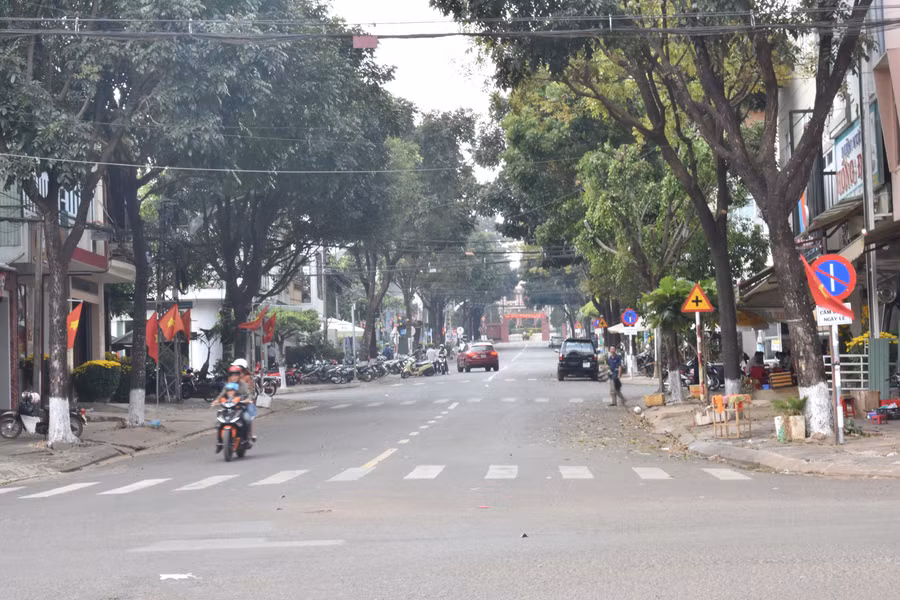 Một góc đường Lê Hồng Phong (TP. Pleiku).