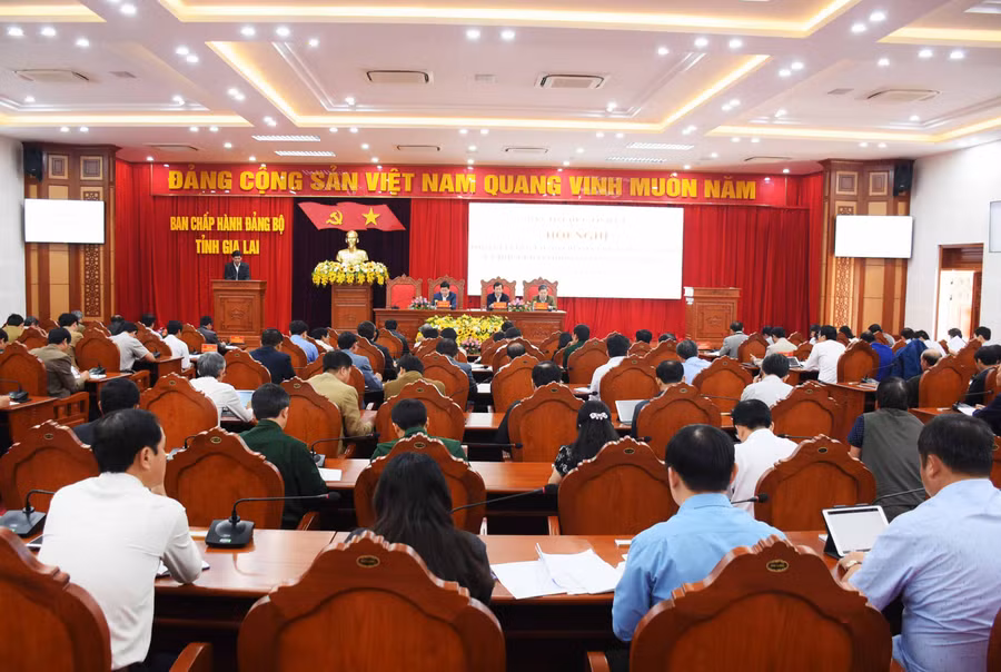 Hội nghị tổng kết công tác tổ chức xây dựng đảng năm 2019 và triển khai nhiệm vụ năm 2020. Ảnh: Minh Nguyễn
