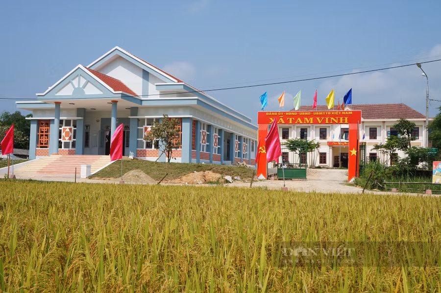  UBND huyện Phú Ninh đã họp kiểm điểm rút kinh nghiệm vụ hỗ trợ 2.000 đồng xảy ra tại xã Tam Vinh (Ảnh: Hồng Phong)