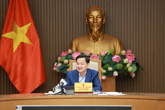  Phó Thủ tướng Lê Minh Khái yêu cầu Bộ Y tế phải tổ chức, tính toán phương án mua sắm đảm bảo đúng quy trình, công khai, minh bạch