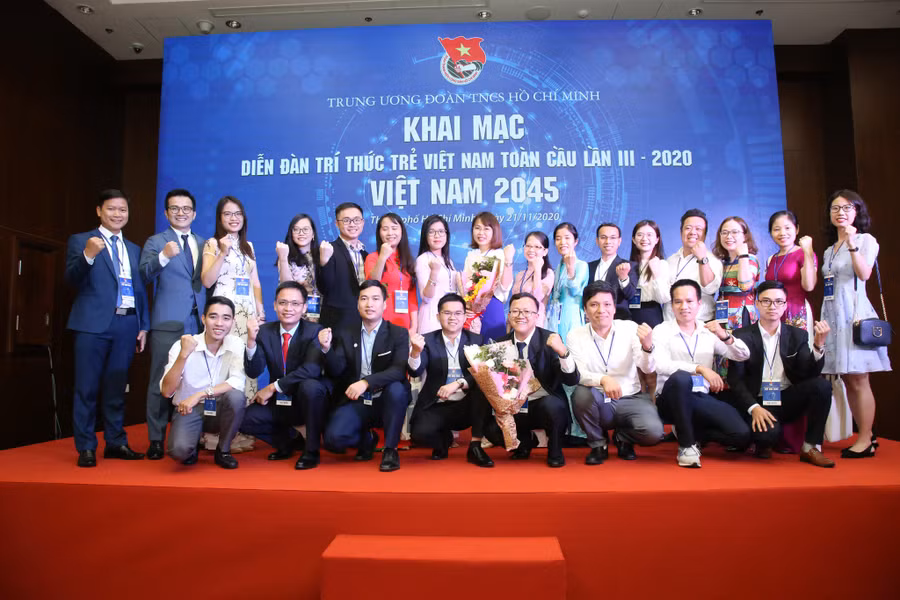 Các đại biểu tham gia Diễn đàn Trí thức trẻ Việt Nam năm 2020. Ảnh: Bảo Anh