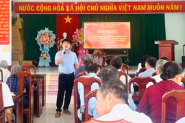 Phường Bình Định tập huấn kỹ thuật chăm sóc cây trồng và sử dụng thuốc bảo vệ thực vật an toàn
