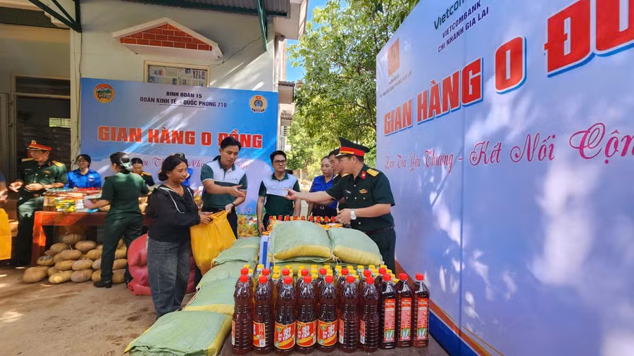 nhu-yeu-pham-phuc-vu-nguoi-lao-dong-tai-cac-gian-hang-0-dong.jpg