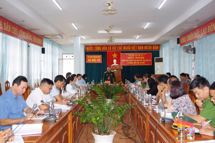 2-dai-ta-nguyen-the-vinh-yeu-cau-cac-dia-phuong-tang-cuong-bao-dam-an-ninh-trat-tu-chuan-bi-day-du-phuong-an-du-phong-de-xu-ly-kip-thoi-cac-tinh-huong.jpg