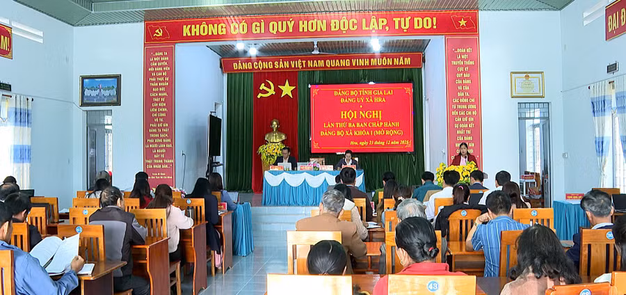 quang-canh-hoi-nghi-anh-rpien.jpg