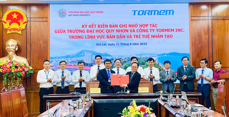 ki-ket-thoa-thuan-hop-tac-giua-cong-ty-tormem-va-truong-dai-hoc-quy-nhon.jpg