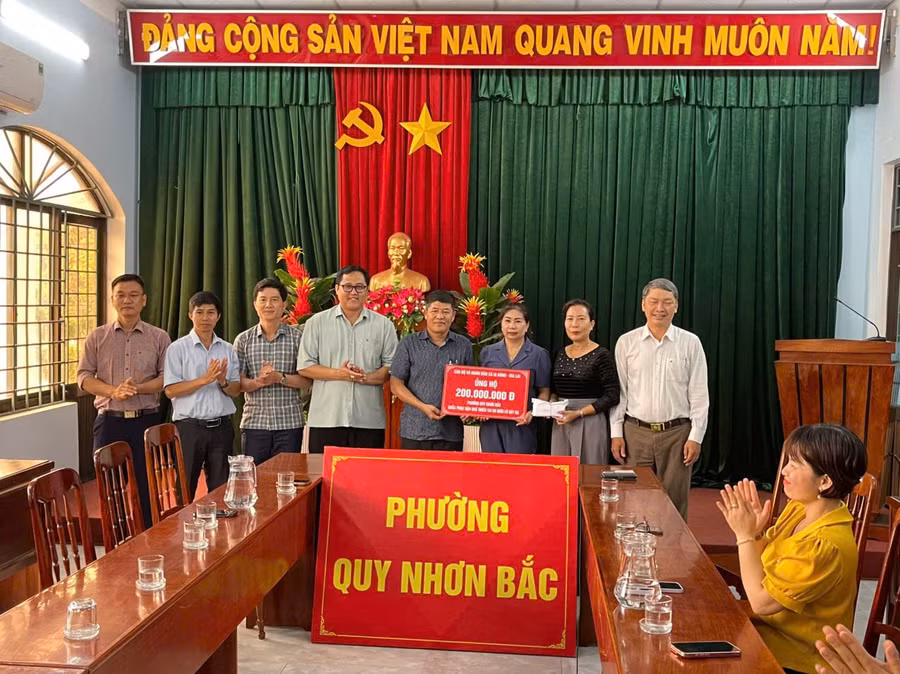 trao-tien.jpg