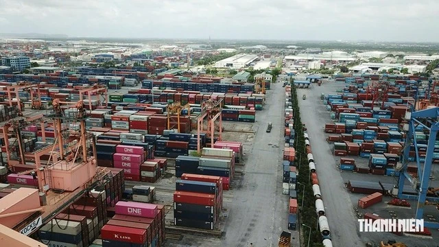Tổng kim ngạch xuất nhập khẩu Việt Nam sắp vượt 1.000 tỉ USD