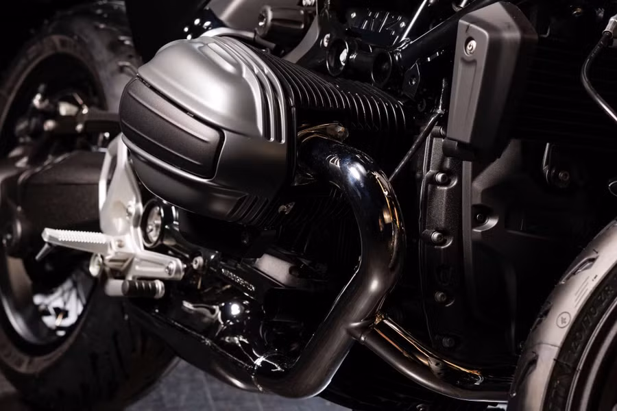6426963-bmw-r-12-ninet-tinhte-10.jpg