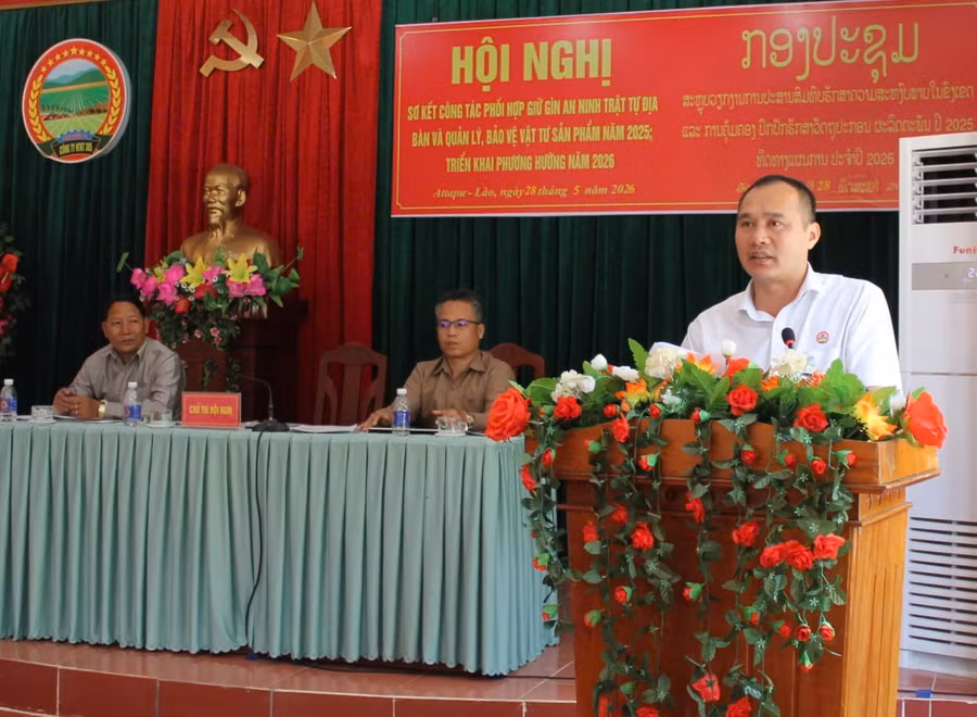 thuong-ta-cu-duc-mau-giam-doc-cong-ty-hop-tac-kinh-te-385-phat-bieu-tai-hoi-nghi.jpg