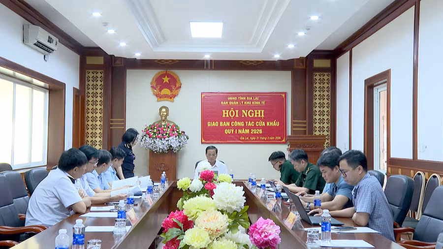 cac-luc-luong-chuc-nang-tham-gia-thao-luan-tai-hoi-nghi.jpg