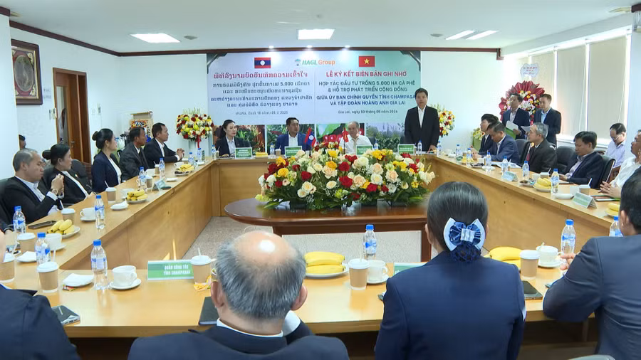 dong-chi-nguyen-huu-que-pho-chu-tich-ubnd-tinh-gia-lai-phat-bieu-tai-le-ky-ket.jpg
