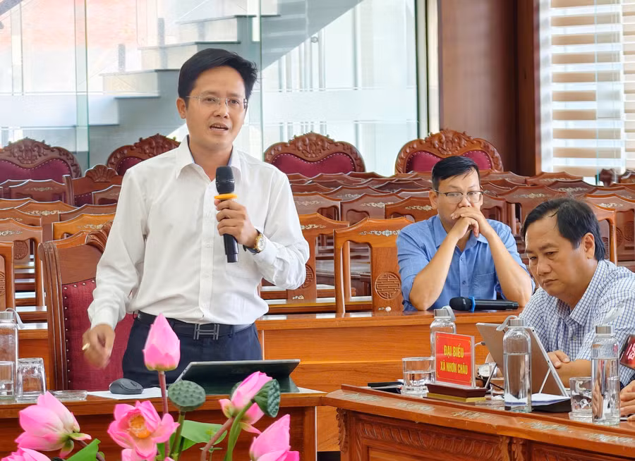 duong-hiep-hung-pho-bi-thu-dang-uy-chu-tich-ubnd-xa-nhon-chau.jpg