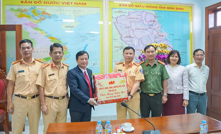 pct-thanh-chuc-tet-7.jpg