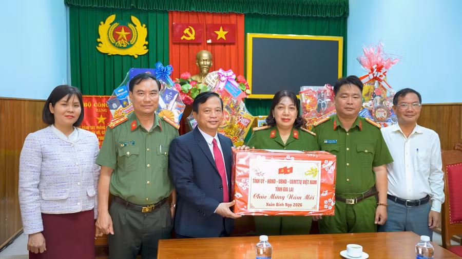 pct-thanh-chuc-tet-6.jpg