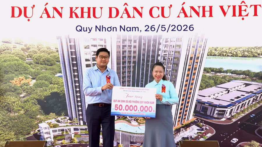 chu-dau-tu-trao-50-trieu.jpg
